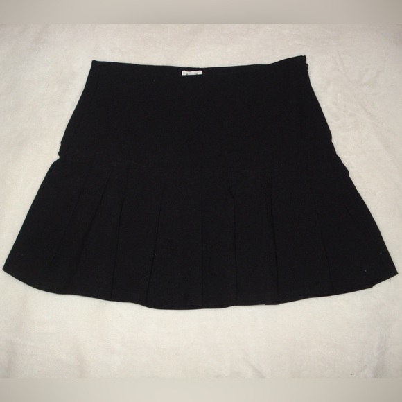 Garage pleated mini skirt - Picture 1 of 2